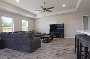 417 Dr. Martin Luther King Jr. Dr., La Porte, TX 77571 - Photo 4