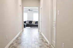 417 Dr. Martin Luther King Jr. Dr., La Porte, TX 77571 - Photo 2