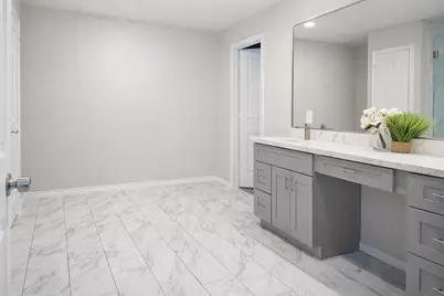 417 Dr Martin Luther King Jr Drive, La Porte, TX 77571 - Photo 10