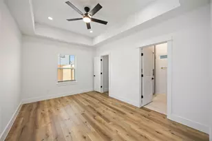 8013 Cora St, Houston, TX 77088 - Photo 26
