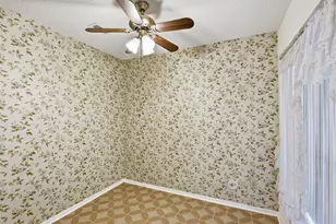 8611 Humphreys Dr, Houston, TX 77083 - Photo 20