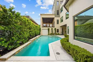 1942 W Clay St, Houston, TX 77019 - Photo 1