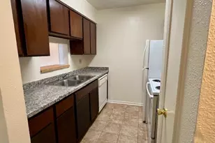 9101 Country Creek Dr, Houston, TX 77036 - Photo 10