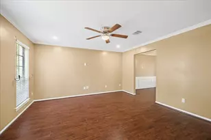 2710 Golden Leaf Dr, Houston, TX 77339 - Photo 22