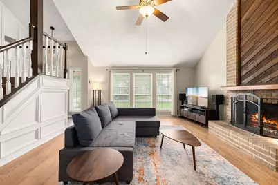 505 Lochnell Drive, Houston, TX 77062 - Photo 4