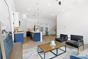 8917 Sunshine Laverne Ln, Houston, TX 77080 - Photo 6