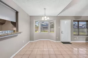 5112 Parsley St, Baytown, TX 77521 - Photo 4