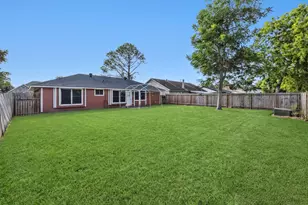 5112 Parsley St, Baytown, TX 77521 - Photo 18