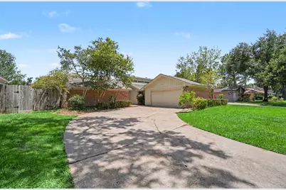 15747 Boulder Oaks Drive, Houston, TX 77084 - Photo 2