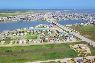 7140 Beau Terre, Hitchcock, TX 77563 - Photo 6
