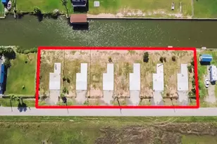 7140 Beau Terre, Hitchcock, TX 77563 - Photo 1