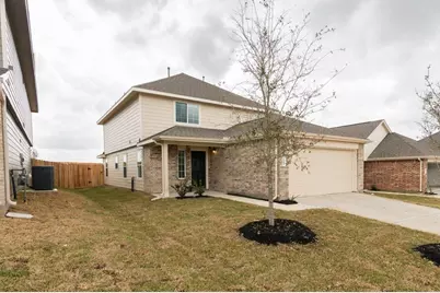 2911 Karin Crest Lane, Conroe, TX 77304 - Photo 2