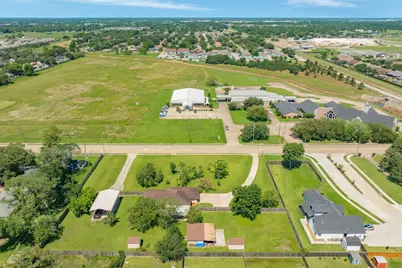 1412 Buchta Road, Angleton, TX 77515 - Photo 46