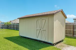 1412 Buchta Rd, Angleton, TX 77515 - Photo 16