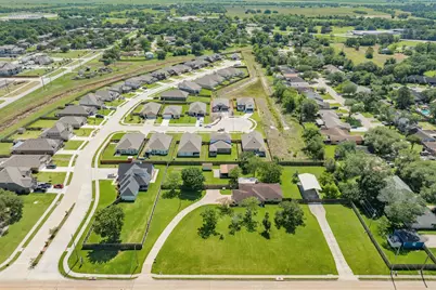 1412 Buchta Road, Angleton, TX 77515 - Photo 44
