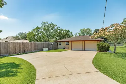 1412 Buchta Road, Angleton, TX 77515 - Photo 8
