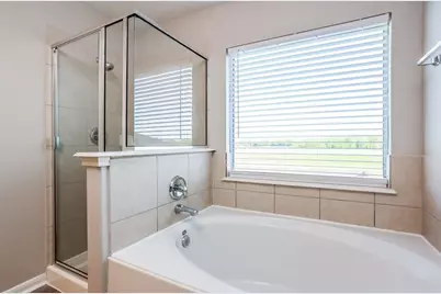 5415 Espuela Lane, Baytown, TX 77521 - Photo 14