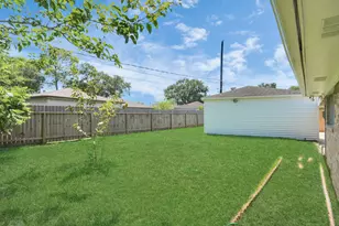 11310 Sagewind Dr, Houston, TX 77089 - Photo 28