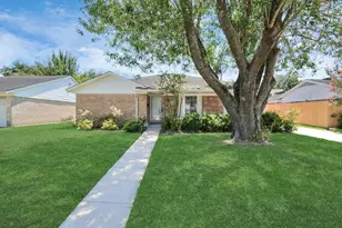 11310 Sagewind Dr, Houston, TX 77089 - Photo 2