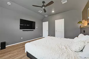 4822 Camden Bristol Dr, Baytown, TX 77521 - Photo 14