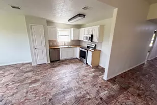 9002 Barracuda Dr, Texas City, TX 77591 - Photo 16