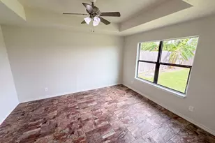 9002 Barracuda Dr, Texas City, TX 77591 - Photo 4