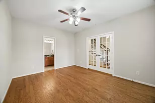 1046 W 23rd St, Houston, TX 77008 - Photo 6