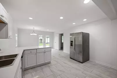 1426 Shawnee Street, Houston, TX 77034 - Photo 14