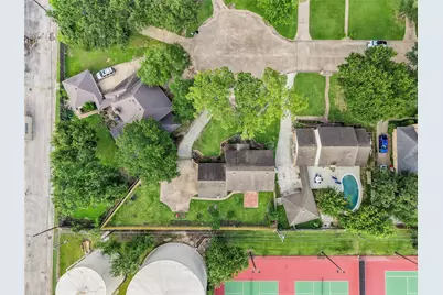 12715 Big Stone Drive, Houston, TX 77066 - Photo 30