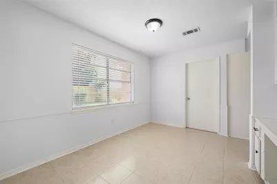 12715 Big Stone Drive, Houston, TX 77066 - Photo 14