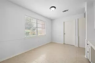 12715 Big Stone Dr, Houston, TX 77066 - Photo 14