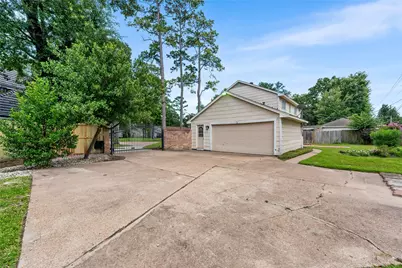 12715 Big Stone Drive, Houston, TX 77066 - Photo 6
