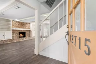 12715 Big Stone Dr, Houston, TX 77066 - Photo 8