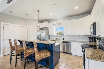 866 Townsend Drive, Crystal Beach, TX 77650 - Photo 2