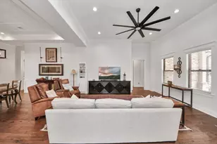 511 Kyle St, Sugar Land, TX 77478 - Photo 12