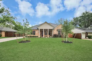 511 Kyle St, Sugar Land, TX 77478 - Photo 2