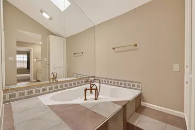 2413 Potomac Drive #D, Houston, TX 77057 - Photo 20