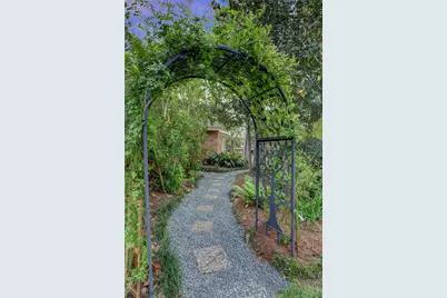 309 Westminster Drive, Houston, TX 77024 - Photo 46