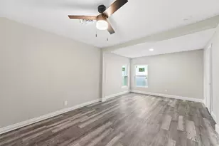 1405 Palm St, La Marque, TX 77568 - Photo 22