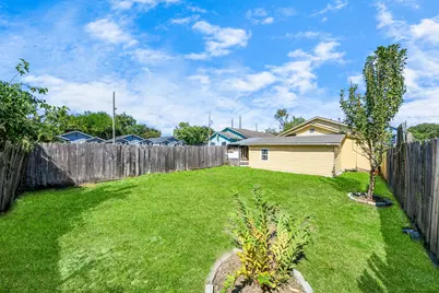3804 Lila Street, Houston, TX 77026 - Photo 16