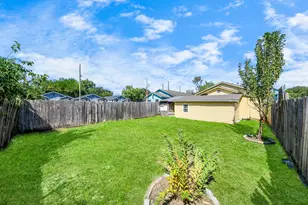 3804 Lila St, Houston, TX 77026 - Photo 16