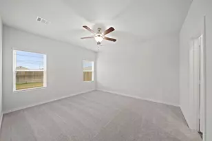 17314 White Peace Dr, Waller, TX 77484 - Photo 16