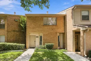 1950 Augusta Dr, Houston, TX 77057 - Photo 1
