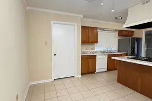 15307 Pebble Lake Dr, Houston, TX 77095 - Photo 14