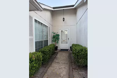 15307 Pebble Lake Drive, Houston, TX 77095 - Photo 2