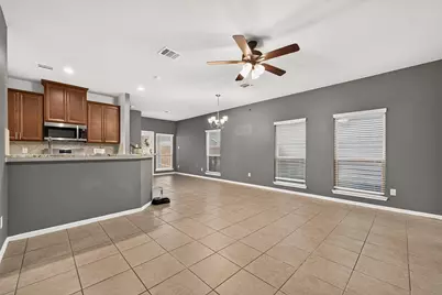 6528 Castle Loch Court, Houston, TX 77048 - Photo 12