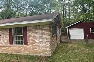 1821 Live Oak Dr, Conroe, TX 77301 - Photo 14