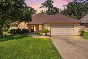 156 April Waters Dr W, Conroe, TX 77356 - Photo 42