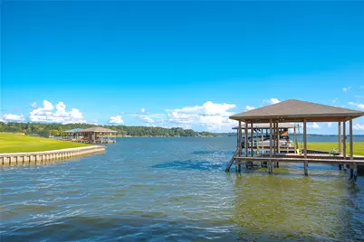 235 Peninsula Drive, Livingston, TX 77351 - Photo 2