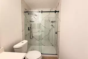 2819 Lake Shore Harbour Dr, Missouri City, TX 77459 - Photo 36